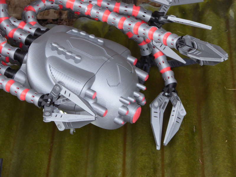 Illustration for article titled This Excellent Matrix Sentinel Figure Is Entirely 3D Printed